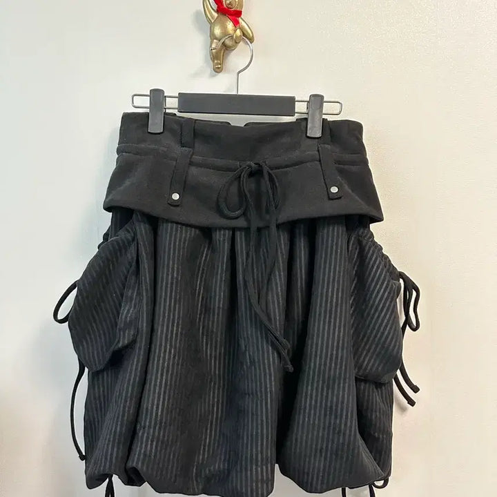 [BUNJANG] Taip Service Volume Skirt / 타입서비스 볼륨 스커트