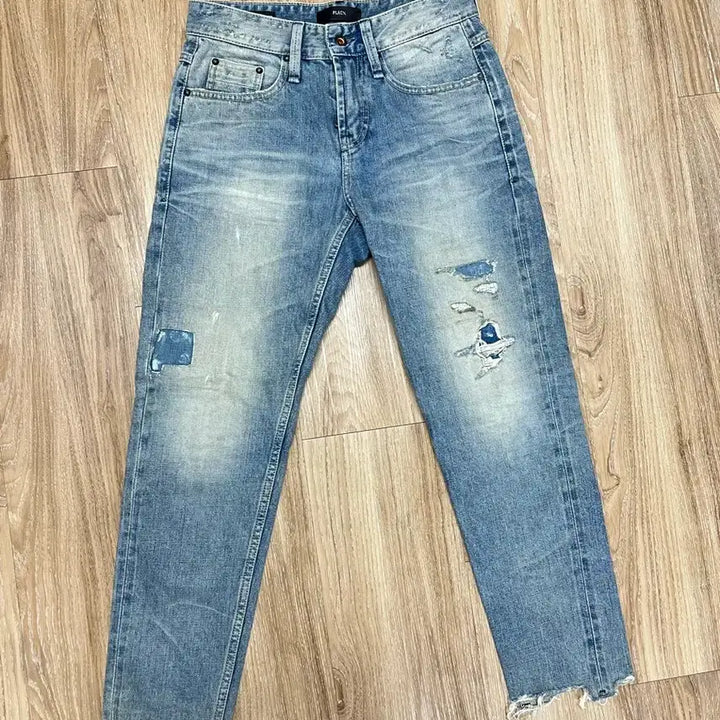 [SOLD OUT] 플랙진 프리미엄 밀란 크롭 셀비지 데님 29
