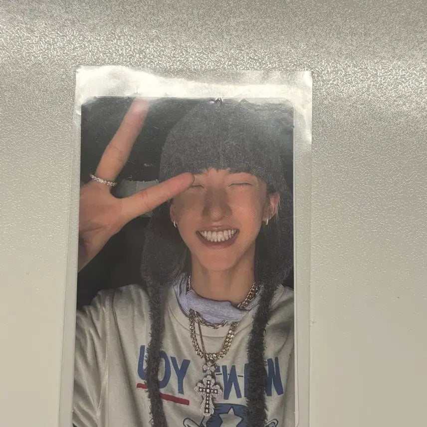 [BUNJANG] Woojin Long Shot Photocard / 롱샷 우진 포카 판매합니다ㅏ