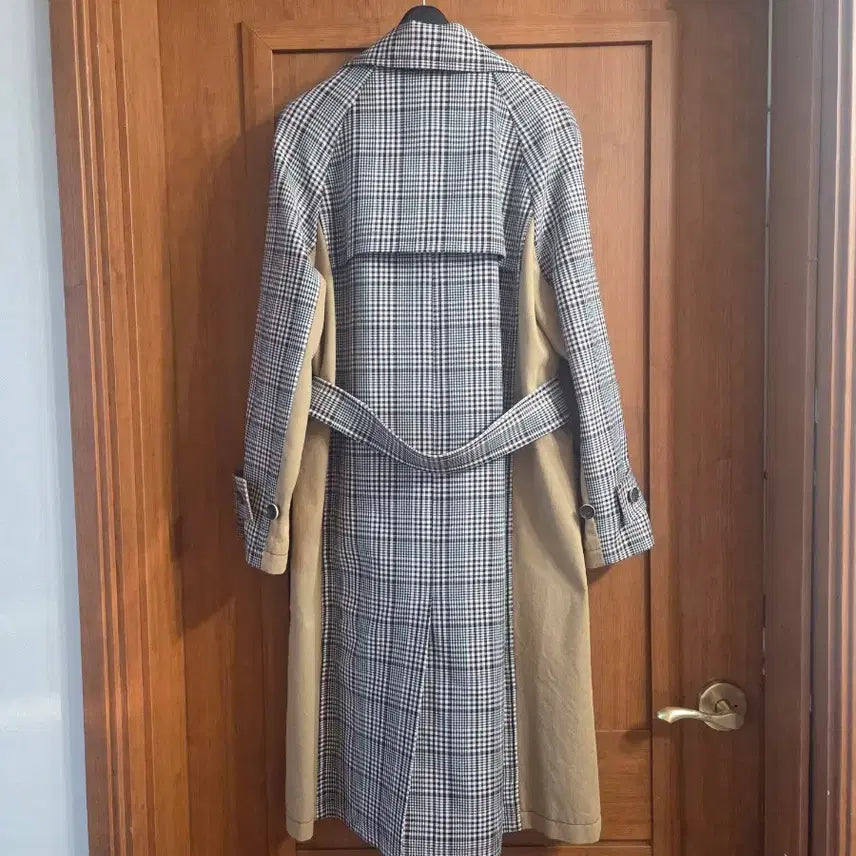 [BUNJANG] Si Trench Coat / 씨(Si) 트렌치코트
