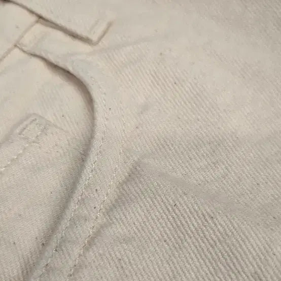 [BUNJANG] COS Denim Shorts Ivory 27 / 코스 cos 데님 쇼츠 27. 아이보리 정품