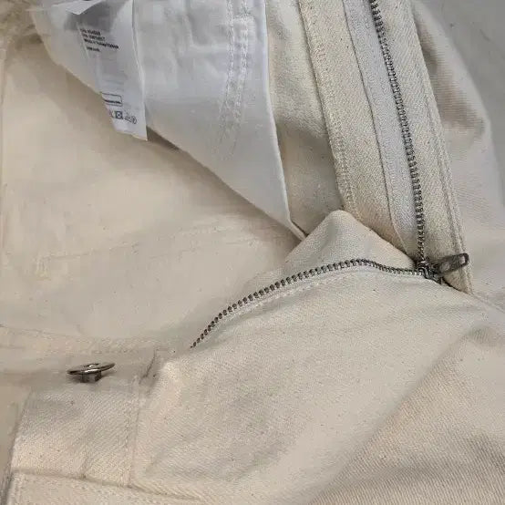 [BUNJANG] COS Denim Shorts Ivory 27 / 코스 cos 데님 쇼츠 27. 아이보리 정품