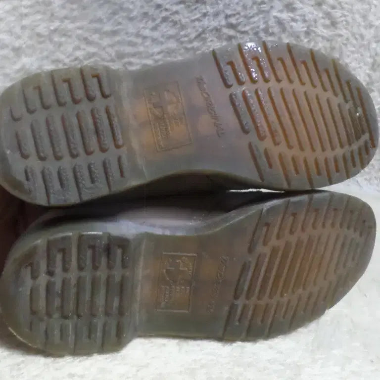 [BUNJANG] Dr. Martens 1461 3-Hole Suede Loafers / 후루룩구제 230 닥터마틴 1461 3홀 스웨이드 구두 로퍼 중고 신발
