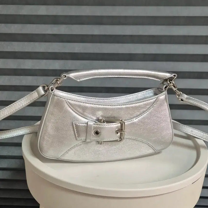 [BUNJANG] OSOI Brocle Small Silver Tote Crossbody Bag / OSOI 오소이 벨티드 브로클 스몰 실버 토트백 크로스백