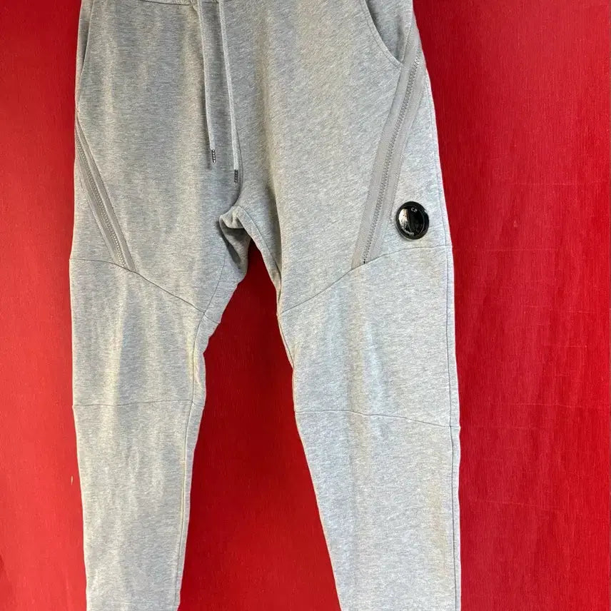 [SOLD OUT] CP컴퍼니 스웻팬츠 80사이즈