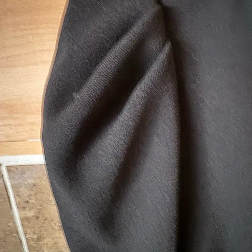 [BUNJANG] Black Puff Sleeve Mini Dress / 블랙 퍼프 미니 원피스