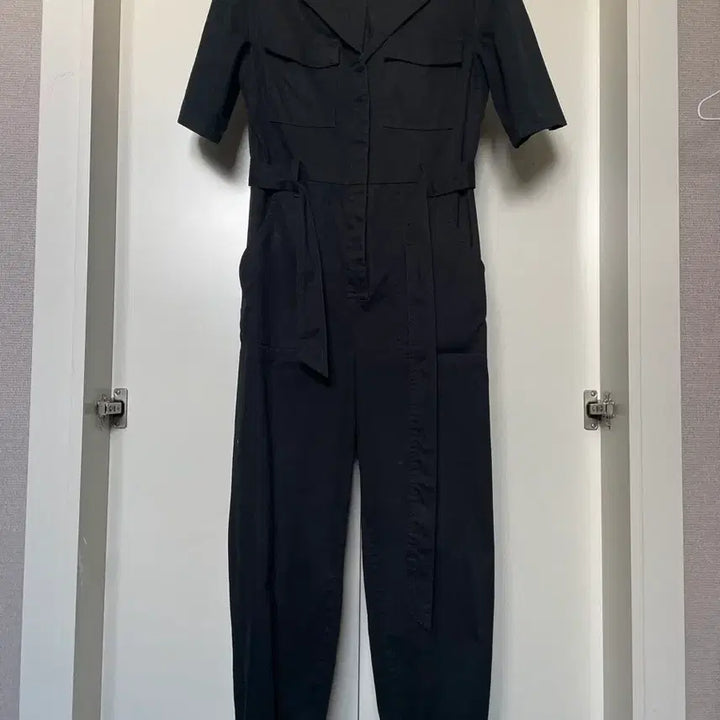 [BUNJANG] H&amp;M Divided Black Short Sleeve Jumpsuit / H&amp;M Divided 블랙 반팔 점프수트 EUR 34(44)