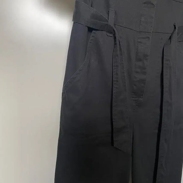 [BUNJANG] H&amp;M Divided Black Short Sleeve Jumpsuit / H&amp;M Divided 블랙 반팔 점프수트 EUR 34(44)