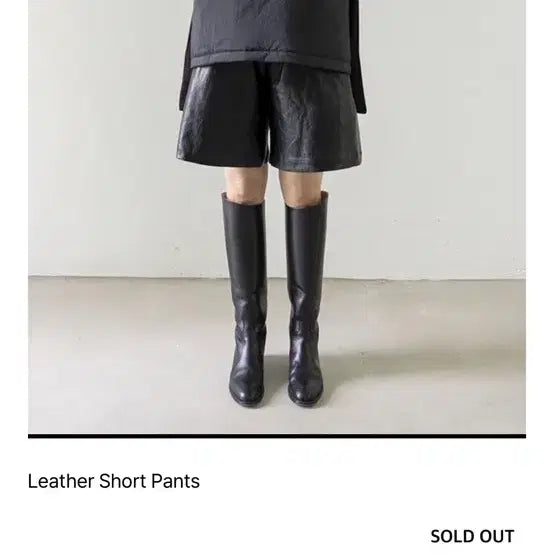 [BUNJANG] UunoiA Leather Short Pants / 유노이아 레더 숏 팬츠