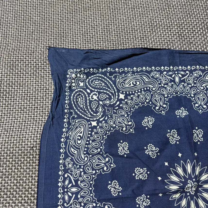 [SOLD OUT] 빈티지 usa 반다나 하바행크 (old-8607)