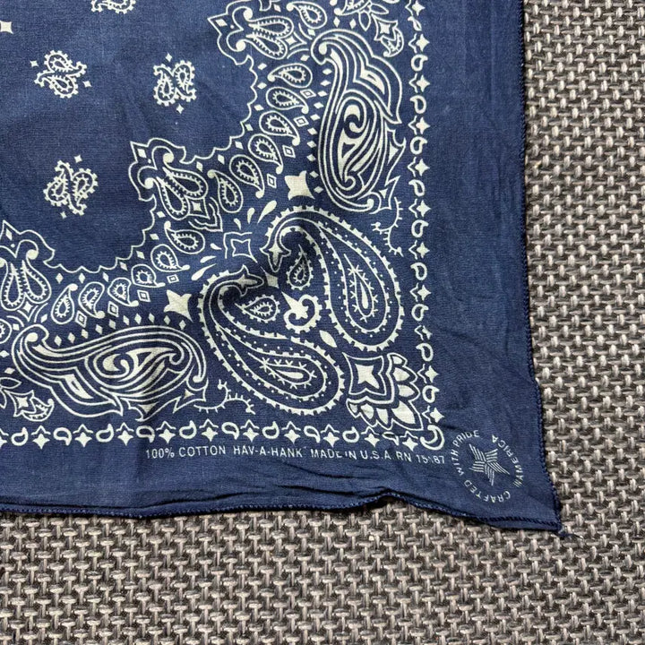 [SOLD OUT] 빈티지 usa 반다나 하바행크 (old-8607)