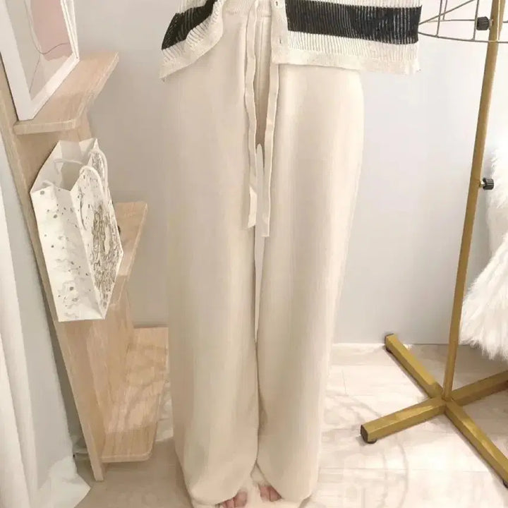 [BUNJANG] Monggeul Knit Wide Banding Long Training Pants Beige / 몽글 니트 밴딩 와이드 롱팬츠 트레이닝팬츠 베이지(새것