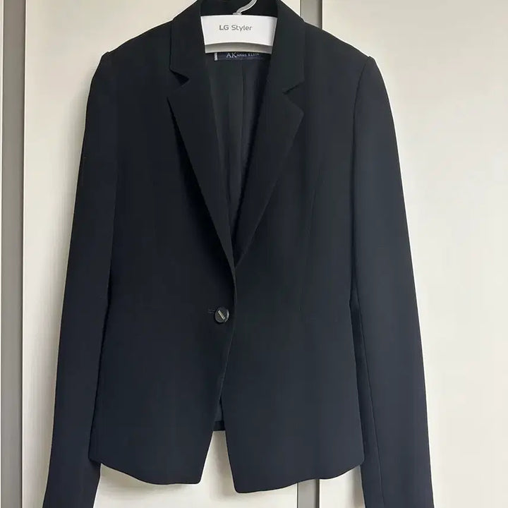 [BUNJANG] Anne Klein Classic Single-Button Slim Fit Black Blazer / 앤클라인(ANNE KLEIN) 클래식 원버튼 슬림핏 블랙 자켓 (55)