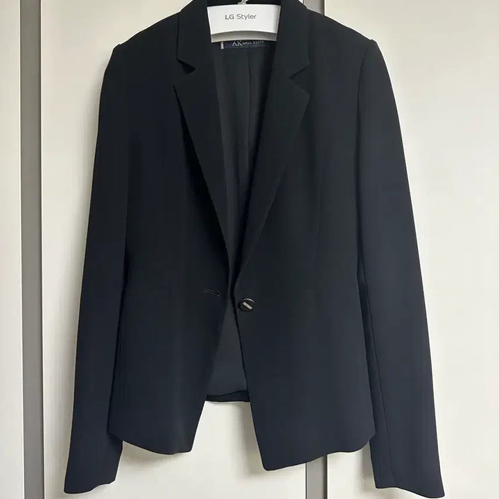 [BUNJANG] Anne Klein Classic Single-Button Slim Fit Black Blazer / 앤클라인(ANNE KLEIN) 클래식 원버튼 슬림핏 블랙 자켓 (55)
