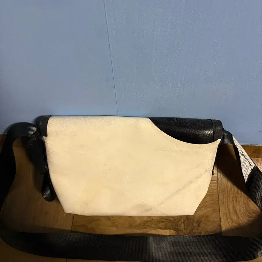 [SOLD OUT] 프라이탁 하파오