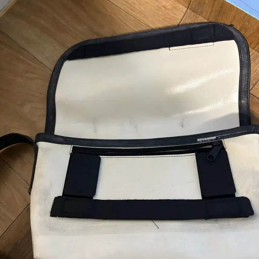 [SOLD OUT] 프라이탁 하파오