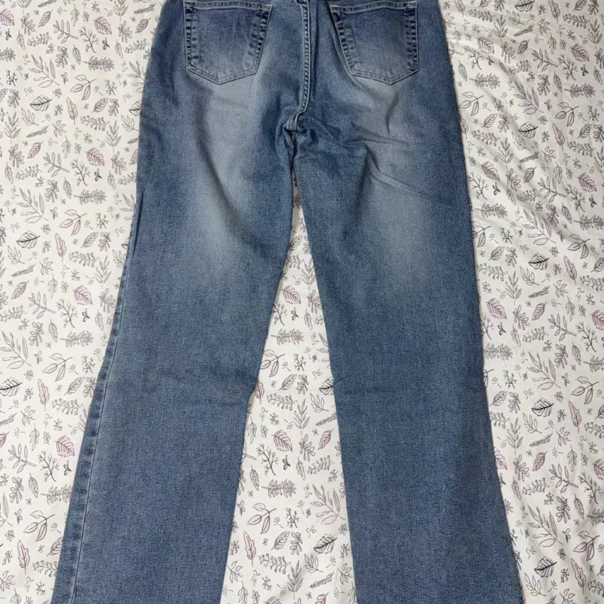[BUNJANG] Baby Blue Straight Fit Jeans / BABY BLUE JEANS