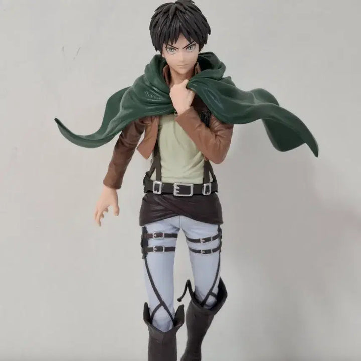 [BUNJANG] Attack on Titan Eren and Levi Figure Set / 진격의거인 리바이 에렌 피규어