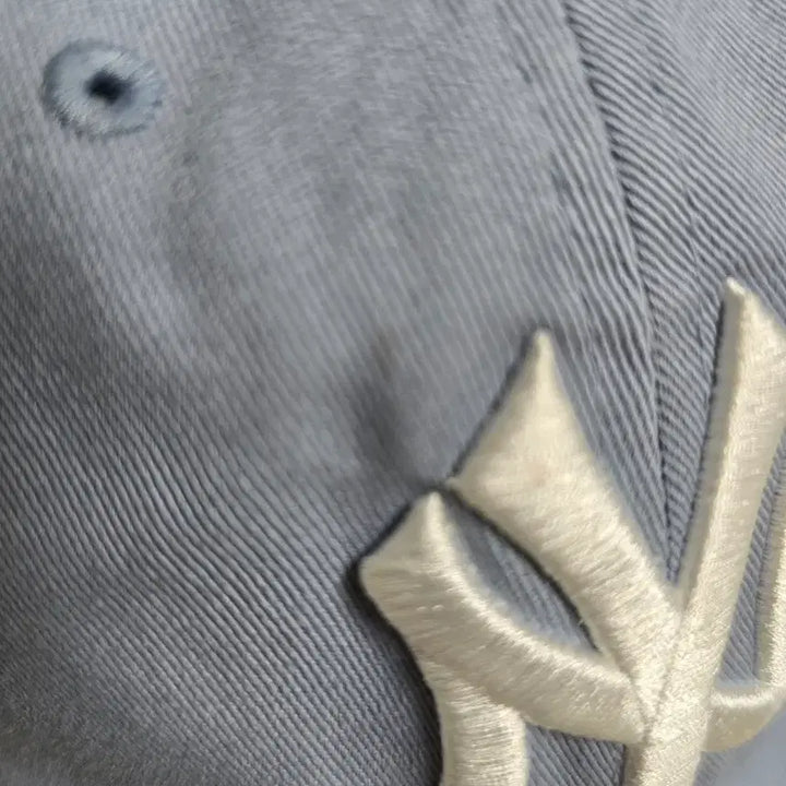 [SOLD OUT] mlb 카리나 에디션 볼캡 스카이블루