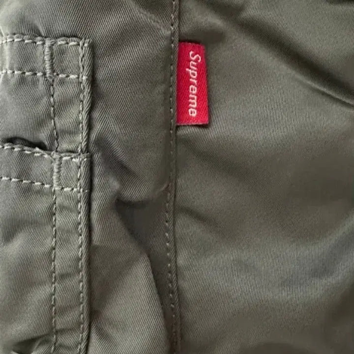 [BUNJANG] Supreme 22FW Faux Fur Reversible MA-1 Jacket Olive (L) / 22FW 슈프림 포우 퍼 리버시블 MA-1