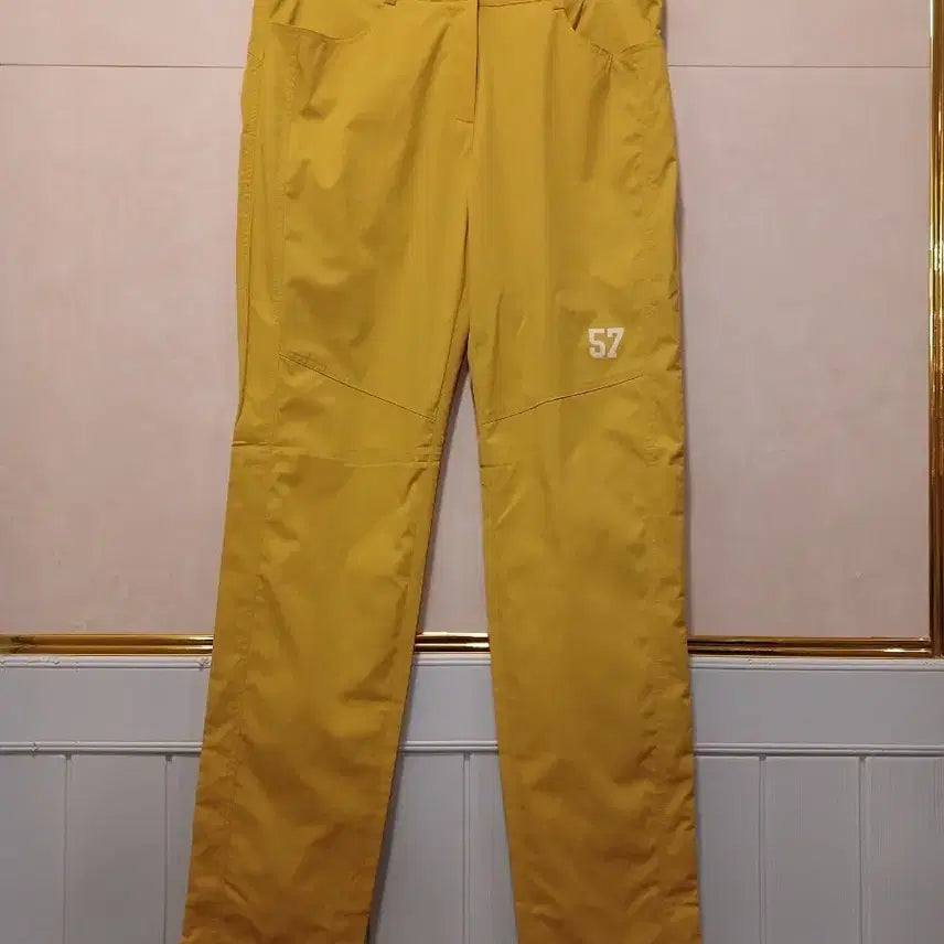 [SOLD OUT] 에이디스포티 여성 봄여름 바지 66 사이즈