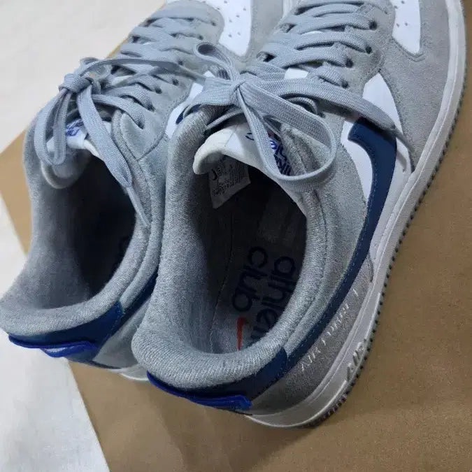 [BUNJANG] Nike Air Force 1 Athletic Club (GS) Sneakers / 에어포스1 애슬레틱 클럽 230 판매