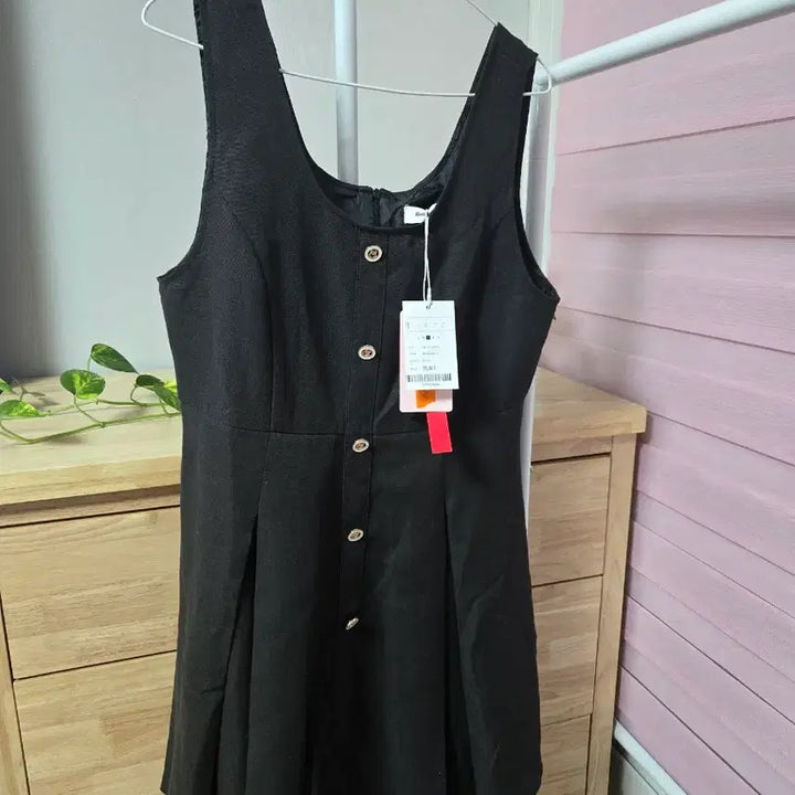 [BUNJANG] Black Sleeveless Flare Dress / 블랙 민소매 플레어 원피스