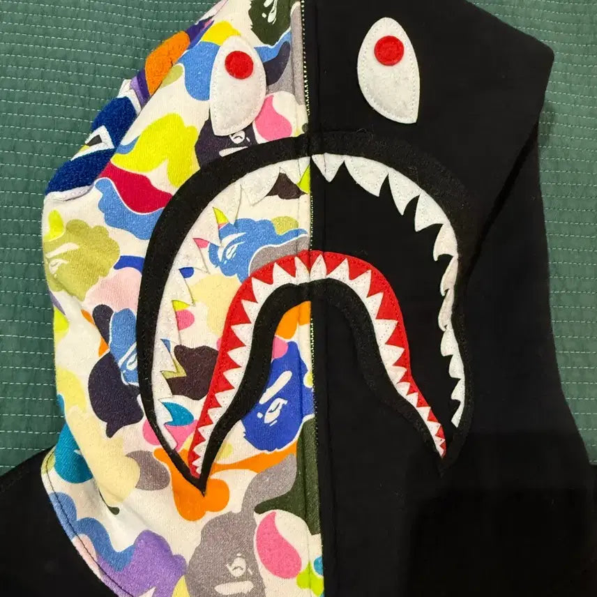 [BUNJANG] BAPE Shark Black Multi Camo Hoodie Zip-up / (초희귀2XL)베이프 샤크 블랙 멀티 카모 후드집업