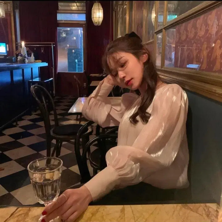 [BUNJANG] 핑크 글로시 블라우스 / 핑크 글로시 블라우스