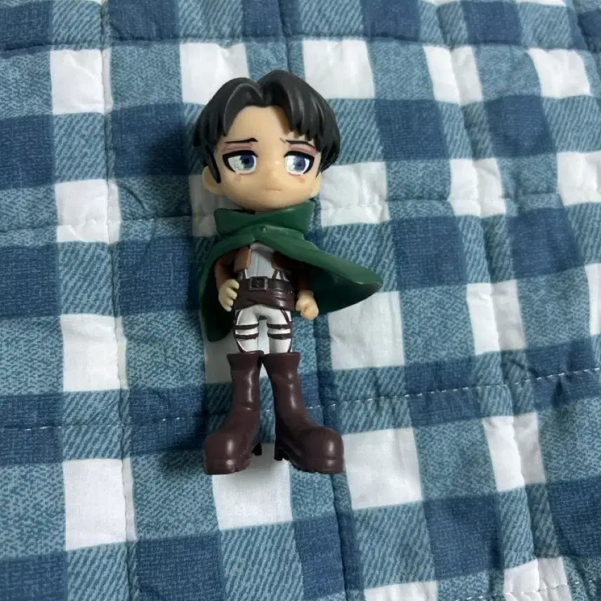 [BUNJANG] Attack on Titan Bushiroad Palverse Levi Figure / 진격의거인 부시로드 팔버스 피규어(리바이