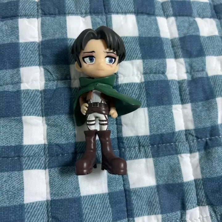 [BUNJANG] Attack on Titan Bushiroad Palverse Levi Figure / 진격의거인 부시로드 팔버스 피규어(리바이