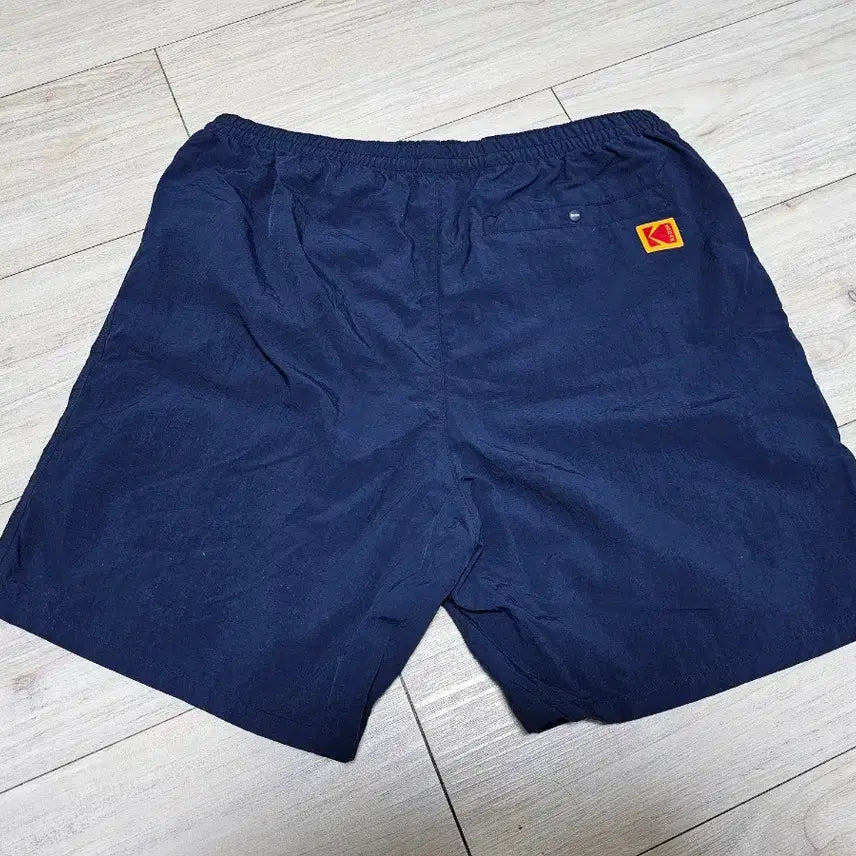 [BUNJANG] Kodak Rainbow Shorts (Navy) Size L / 코닥 레인보우 반바지 (네이비) 3.5만에 팝니다. (1회착용)