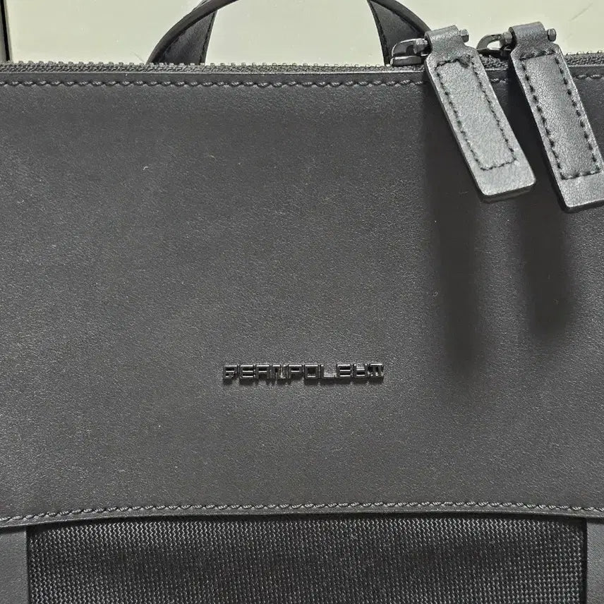 [BUNJANG] Beanpole ACC Rookie Slim Backpack (Black) / 빈폴 ACC 루키 슬림 백팩 (블랙) 5만에 팝니다.