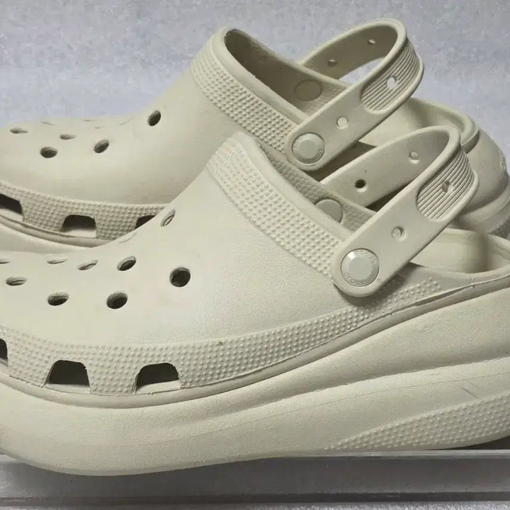 [BUNJANG] Crocs Classic Crush Clog Height-Increasing Sandals / 크록스 CROCS 클래식 크러쉬 클로그 키높이 남250~255 여260