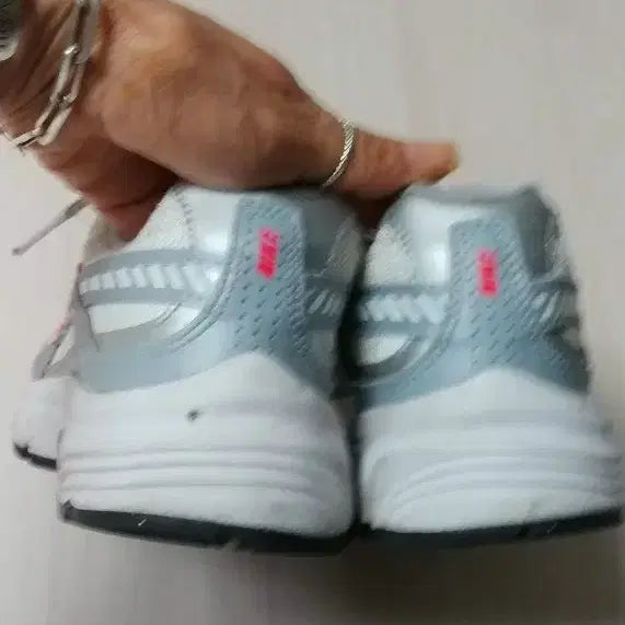 [BUNJANG] Nike Sport Trekking Sneakers / 나이키운동화 220mm