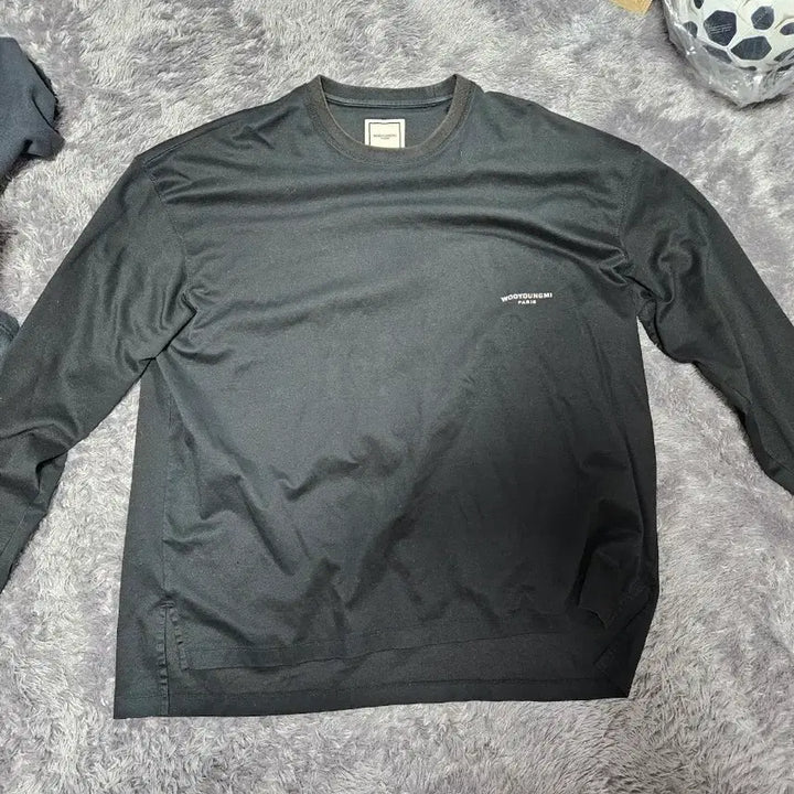 [BUNJANG] Wooyoungmi Black Flower Long Sleeve T-shirt / 우영미 블랙 플라워 롱슬리브 티셔츠 48