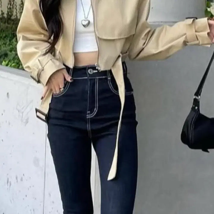 [BUNJANG] Unbranded Crop Trench Jacket Beige / 무료배송. 새상품. 크롭 트렌치 자켓 아우터 베이지색 어깨패드있