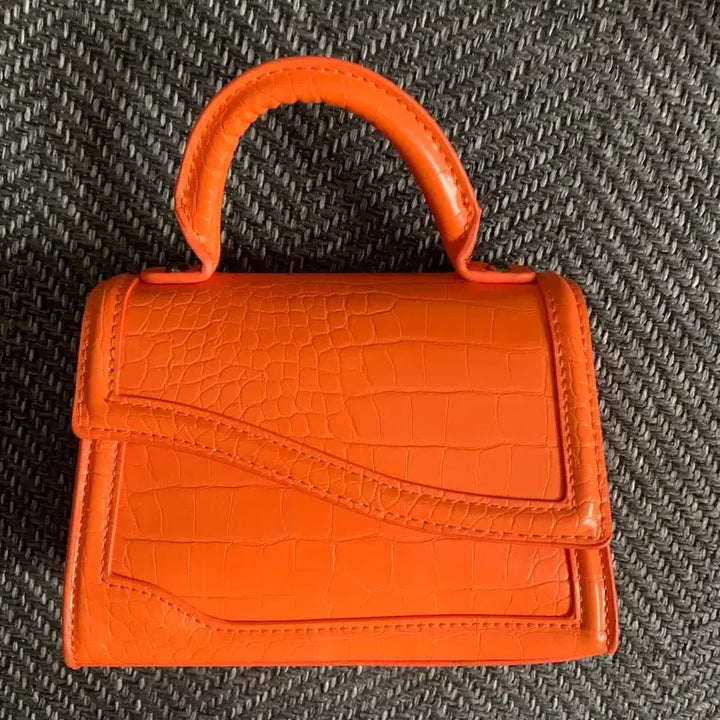 [BUNJANG] ZARA Orange Crocodile Pattern Mini Crossbody Bag / 자라 미니백