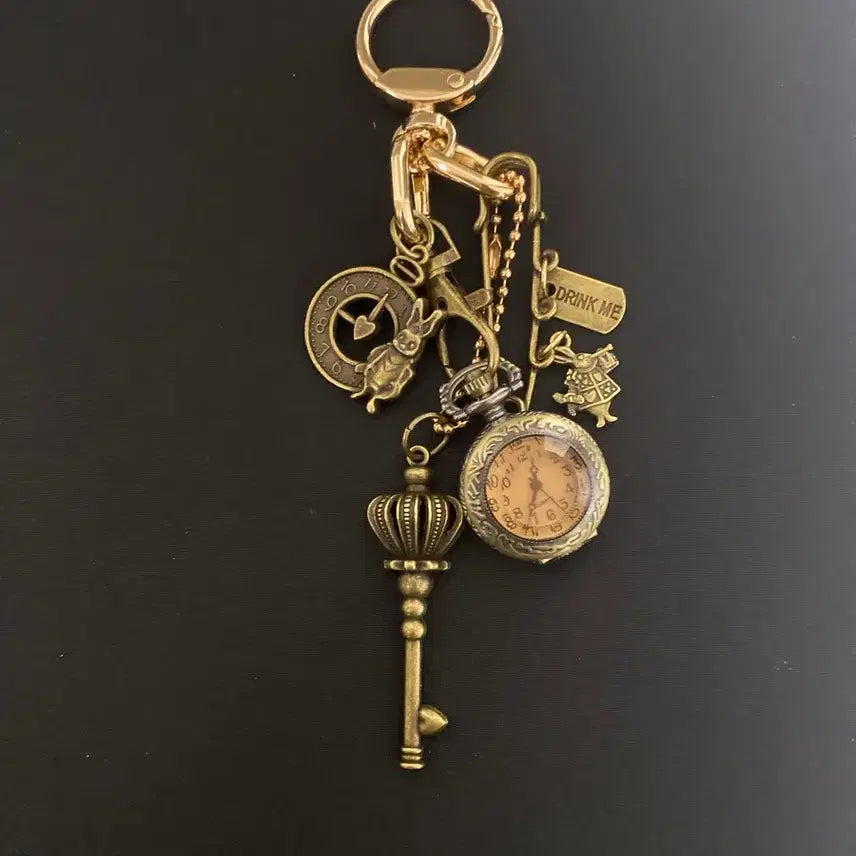 [BUNJANG] Alice Rabbit Charm Antique Pocket Watch Keyring / 엘리스 시계 키링