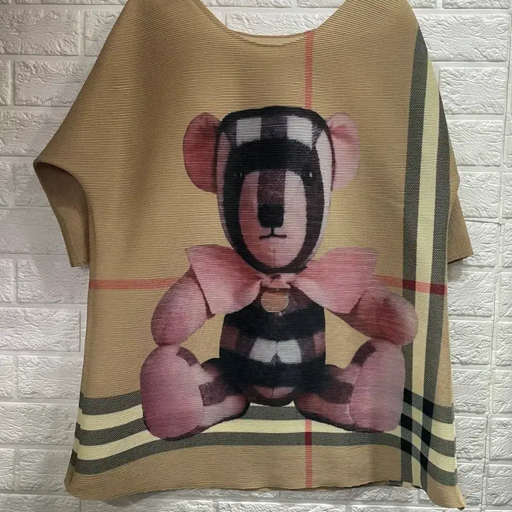 [BUNJANG] Imported Pleated T-Shirt with Bear Motif / 수입 플리츠티셔츠 쭈글이티셔츠:)