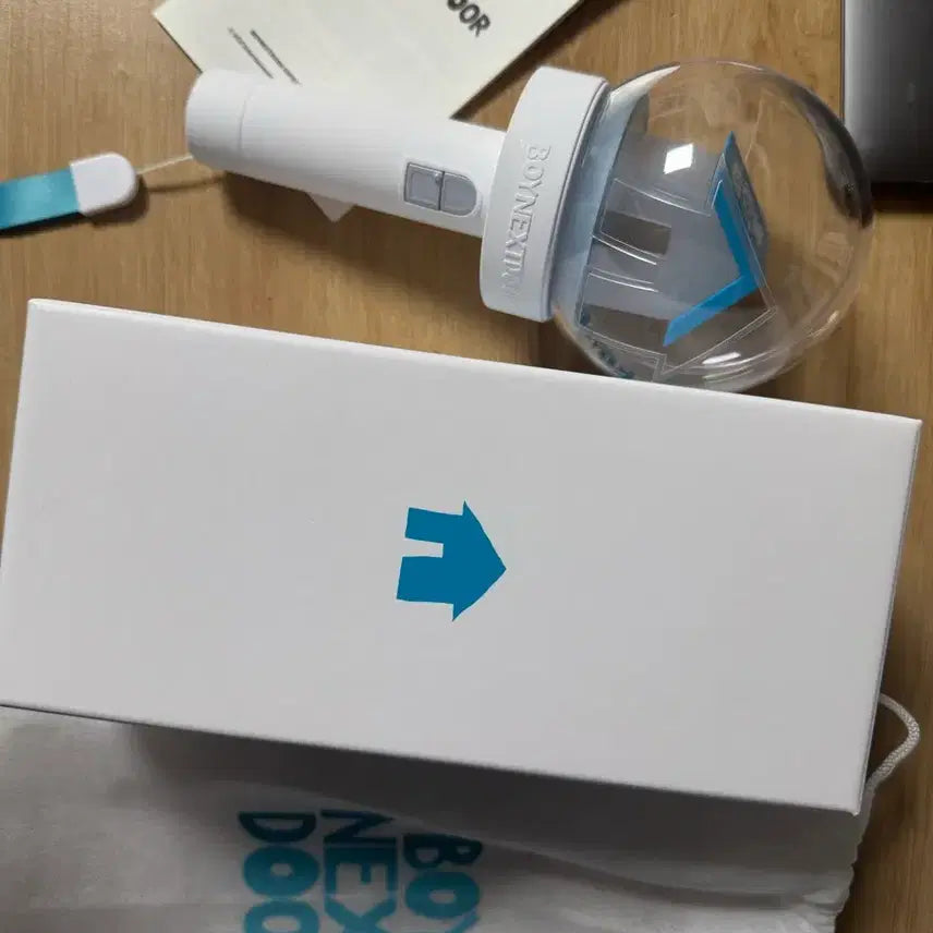 [BUNJANG] BOYNEXTDOOR Official Wondersick Lightstick / 보이넥스트도어 응원봉 원더스틱