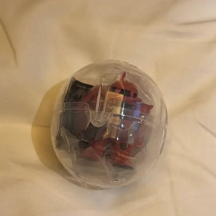 [SOLD OUT] 반다이 MS-06 자쿠 II 피규어 가챠