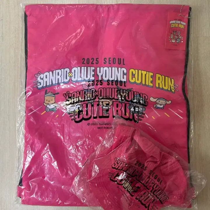 [BUNJANG] Sanrio Run 2025 Hat and Bag Set / 산리오런 2025 굿즈