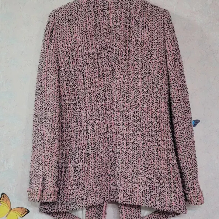 [BUNJANG] Mine Pink Tweed Jacket with Pearl and Gold Chain Detail / 마인 핑크 트위드 자켓
