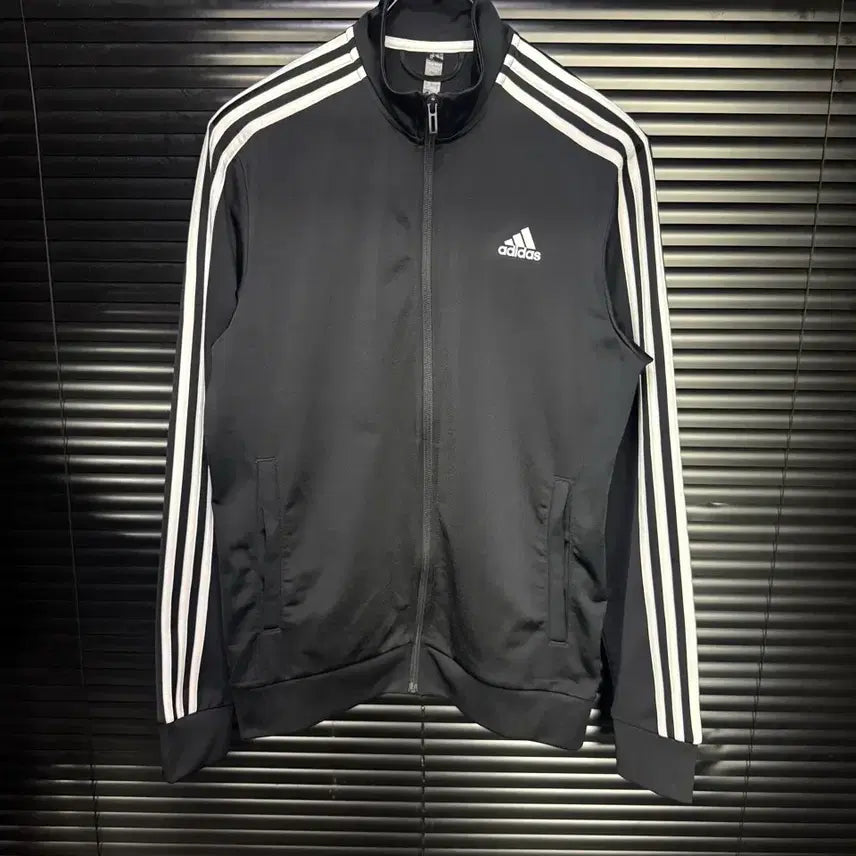 [BUNJANG] Adidas Black &amp; White Firebird Track Top Jacket L / 아디다스 검흰 블랙 화이트 트랙탑 져지 저자 집업 파이어버드 올드스쿨 L