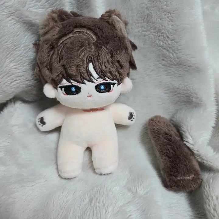 [BUNJANG] Goechul Choi Yowon 10cm Doll / 괴담출근 괴출 최요원 10깅 개인제작