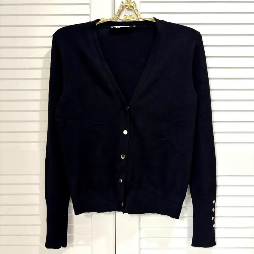 [BUNJANG] ZARA Black Gold Button Knit Cardigan S / ZARA 자라 블랙 골드버튼 니트 가디건 S
