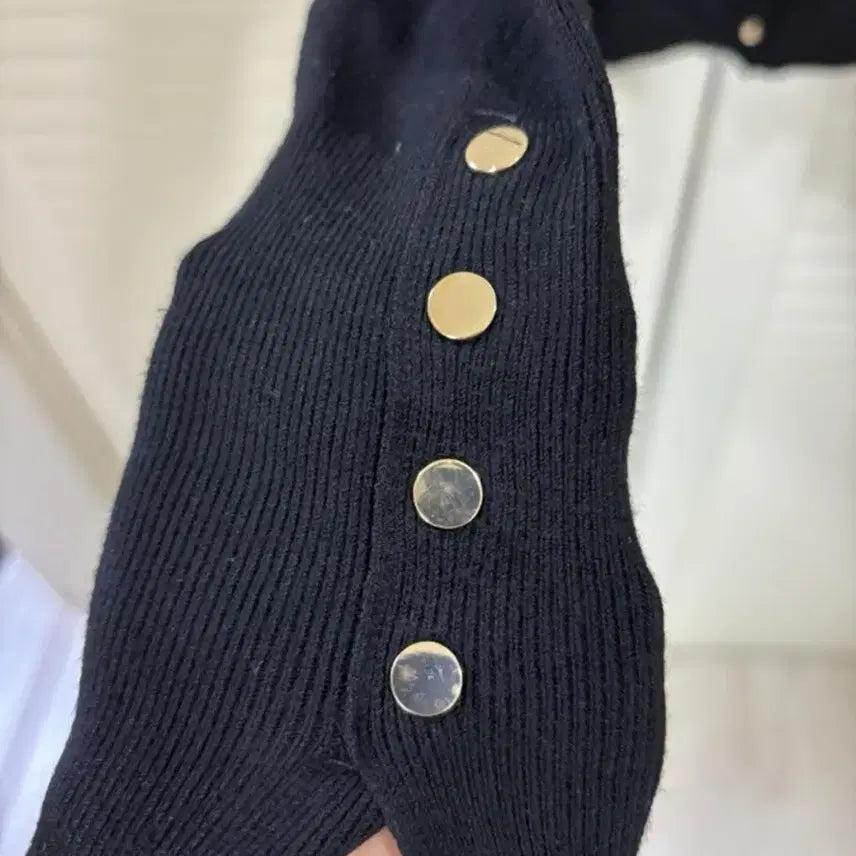 [BUNJANG] ZARA Black Gold Button Knit Cardigan S / ZARA 자라 블랙 골드버튼 니트 가디건 S