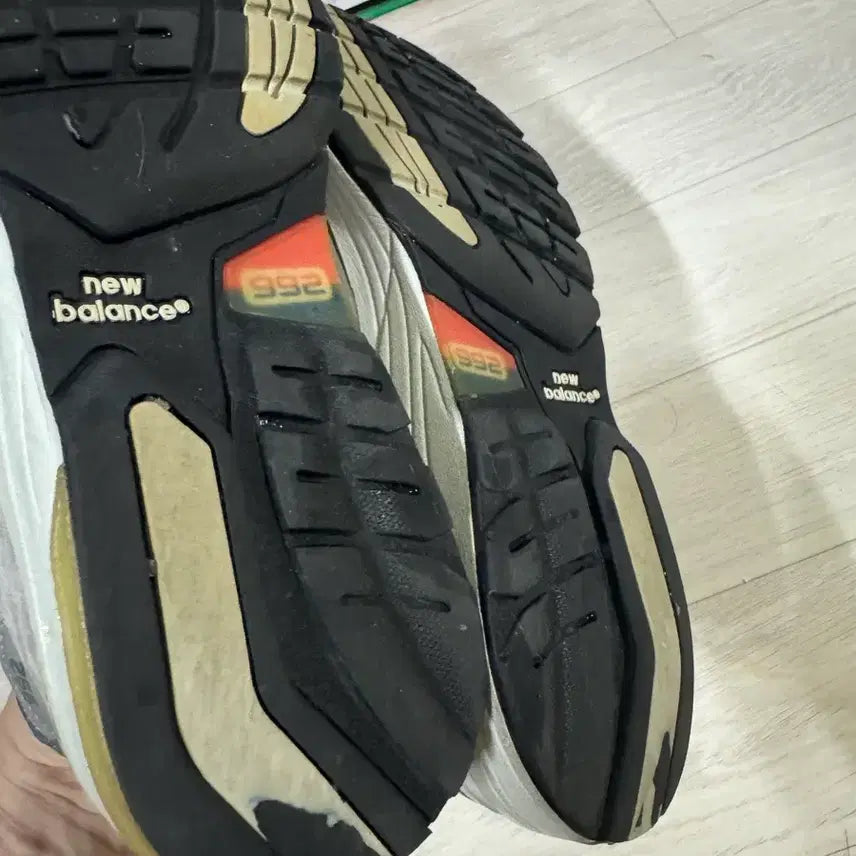 [BUNJANG] New Balance 992 245 Sneakers / 뉴발란스 992 245
