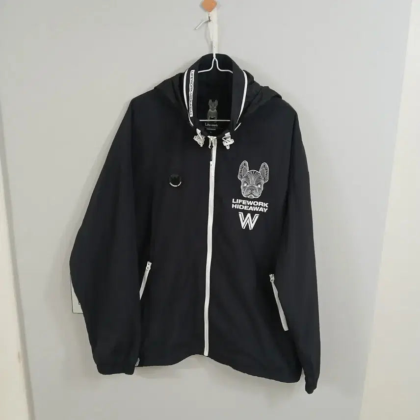 [SOLD OUT] 라이프워크 블랙 바람막이 점퍼 100~105